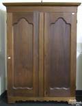 Victorian walnut wardrobe