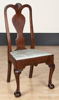 Delaware Valley Queen Anne walnut dining chair