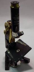 Reichert Heimdal Folding Field Microscope