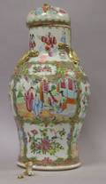 Chinese Export Porcelain Rose Medallion Covered Jar