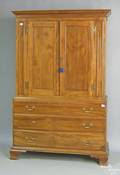 New Jersey gumwood linen press