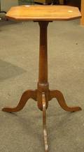 Queen Anne Maple Candlestand