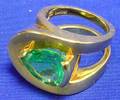 Contemporary 18kt Gold and Green Stone Ring