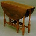 William  Marystyle Mahogany and Walnut Dropleaf Gateleg Table