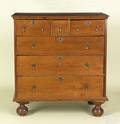 New England William  Mary maple chest of drawers ca 1730