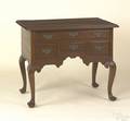 Delaware Valley Queen Anne walnut dressing table ca 1750