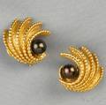 18kt Gold and Black Pearl Earclips