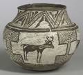 Southwest Native American Zuni Pottery Deer Decorated Olla