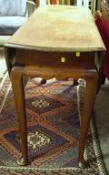 Queen Anne Style Mahogany Dropleaf Dining Table