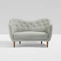 Finn Juhl   settee