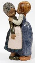 LLADRO FIGURE OF BOY AND GIRL