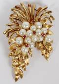 14KT GOLD PLATE PEARL  RUBIES PIN