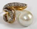 14KT YELLOW GOLD  DIAMOND  PEARL RING