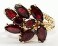 14KT YELLOW GOLD AND GARNET CLUSTER RING SIZE 7 34
