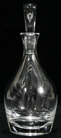 011079 STEUBEN GLASS DECANTER H 8 12