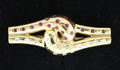 121075 YELLOW GOLD DIAMOND  RUBY LADYS PINPENDANT