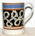 121062 MOCHA BANDED CREAMWARE MUG WORM PATTERN EAR