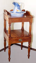 1179 AMERICAN MAPLE WASH STAND CIRCA 1810 H 35 12