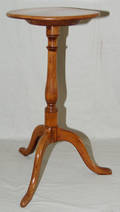 1163 AMERICAN MAPLE CANDLE STAND ANTIQUE H 28 12