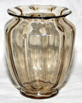 011308 STEUBEN AMBER SHADE VASE C 1910 H 5