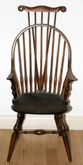121403 AMERICAN WINDSOR STYLE WALNUT COMBBACK CHAIR B