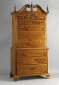 Mid Atlantic Chippendale walnut chest on chest ca 1770