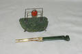 2455 CHINESE SPINACH JADE LETTER STAND AND PEN REST 1