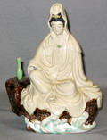 0442 CHINESE PORCELAIN GODDESS OF MERCY QUAN YIN H