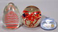 121553 CRYSTAL PAPERWEIGHTS THREE W 1 3  4