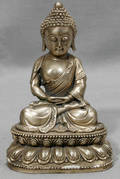 22432 ORIENTAL SILVER BUDDHA SEATED ON A LOTUS LEAF BA