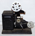 010481 KEYSTONE 8MM HAND OPERATED MOVIE PROJECTOR C1