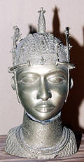 113347 AFRICAN METAL BENIN HEAD H 13