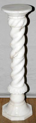 22035 MARBLE PEDESTAL WITH OCTAGONAL BASE AND ROUND TO