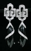 020043 14 KT WHITE GOLD DIAMOND  BLACK AGATE EARRIN