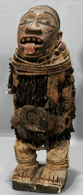 010031 AFRICAN QUISE WOOD  METAL FETISH SCULPTURE