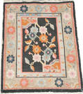 061093 CHINESE ANTIQUE RUG C 1900 21 X 28