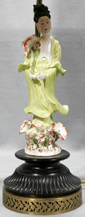 031117 CHINESE PORCELAIN QUAN YIN FIGURE AS TABLE LAMP