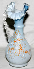 031128 VICTORIAN HANDBLOWN EWER CIRCA 1870 H 9