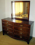 060081 FEDERAL STYLE MAHOGANY DRESSER W MIRROR