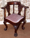 050079 MAHOGANY CARVED CORNER CHAIR