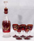 051187 CONTINENTAL RUBY  GOLD GLASS DECANTER  WINES