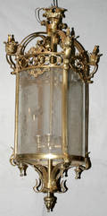 061294 BRASS  GLASS PANELED LANTERN STYLE CHANDELIER