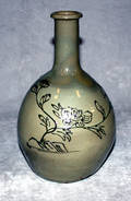 041263 JAPANESE TAKIBA WARE POTTERY SAKE BOTTLE