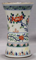 031303 CHINESE PORCELAIN VASE