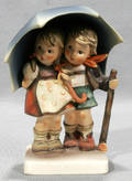 070218 HUMMEL 71 STORMY WEATHER PORCELAIN FIGURINE