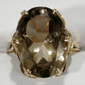 052222 GOLD OVAL TOPAZ RING
