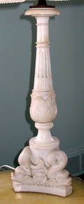 042295 CARVED WHITE MARBLE TABLE LAMP W DOLPHIN BASE