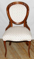 051360 VICTORIAN STYLE MAHOGANY SIDE CHAIR
