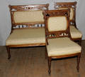 041368 LATE VICTORIAN WALNUT PARLOR SETTEE  SIDE CHAI