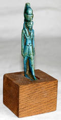 062306 EGYPTIAN TURQUOISE GLAZED POTTERY SCULPTURE